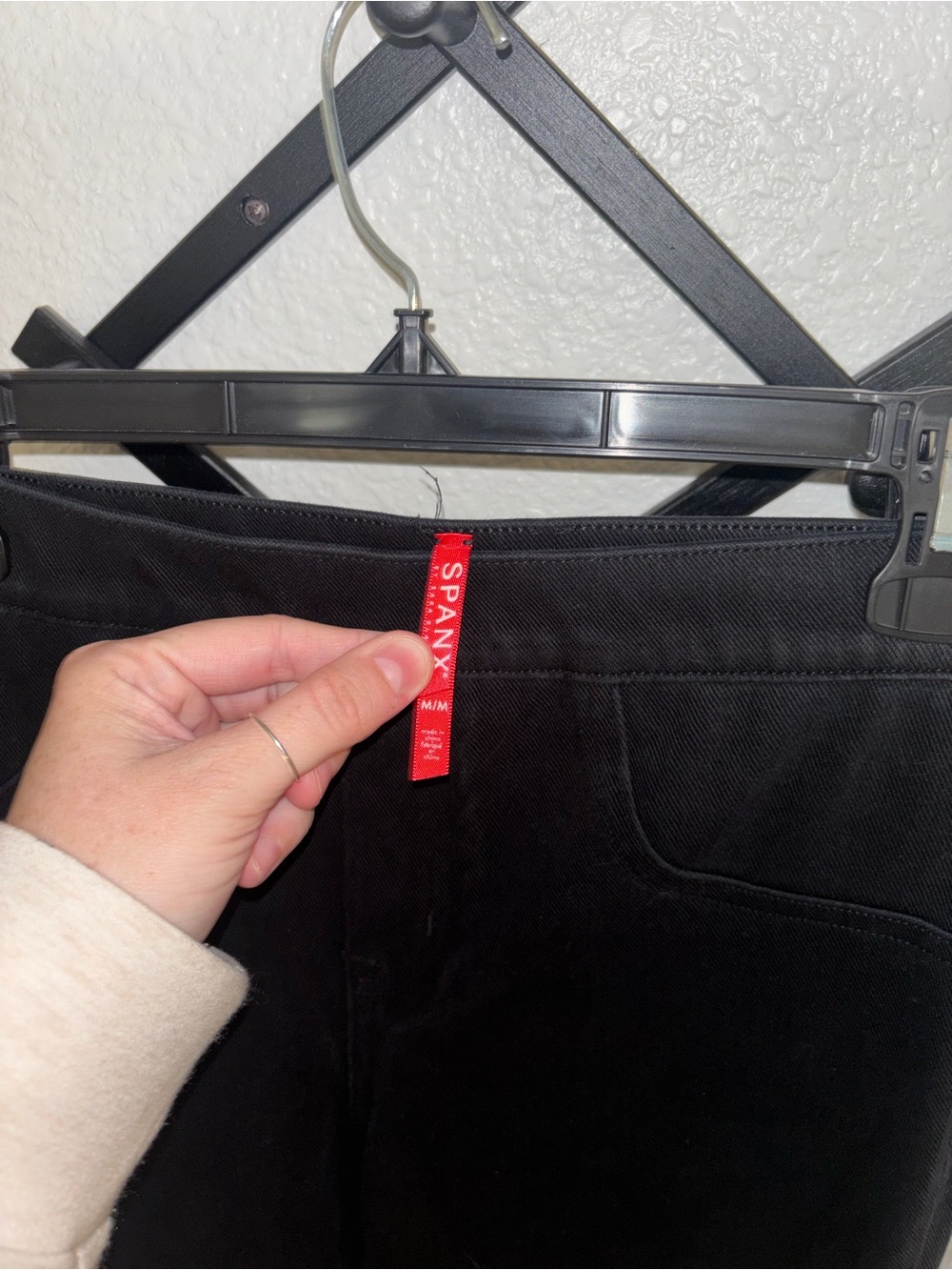 SPANX Black Pull-On Skinny Ankle Pants Women’s Size M Stretch High Rise - Picture 3 of 4